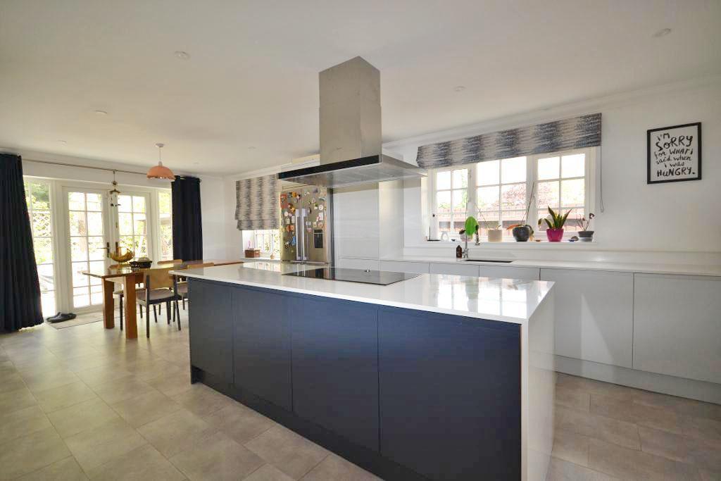 4 Bedroom Detached to Rent in Wavendon, MK17 8AR