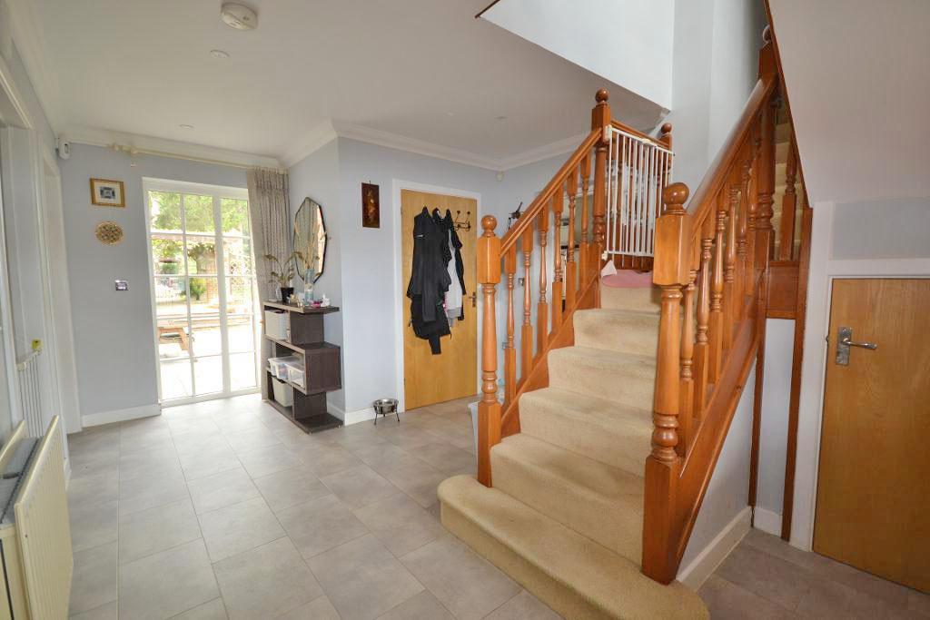 4 Bedroom Detached to Rent in Wavendon, MK17 8AR