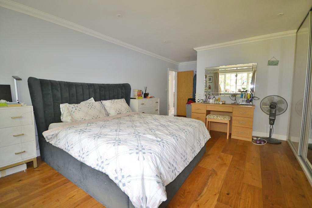 4 Bedroom Detached to Rent in Wavendon, MK17 8AR