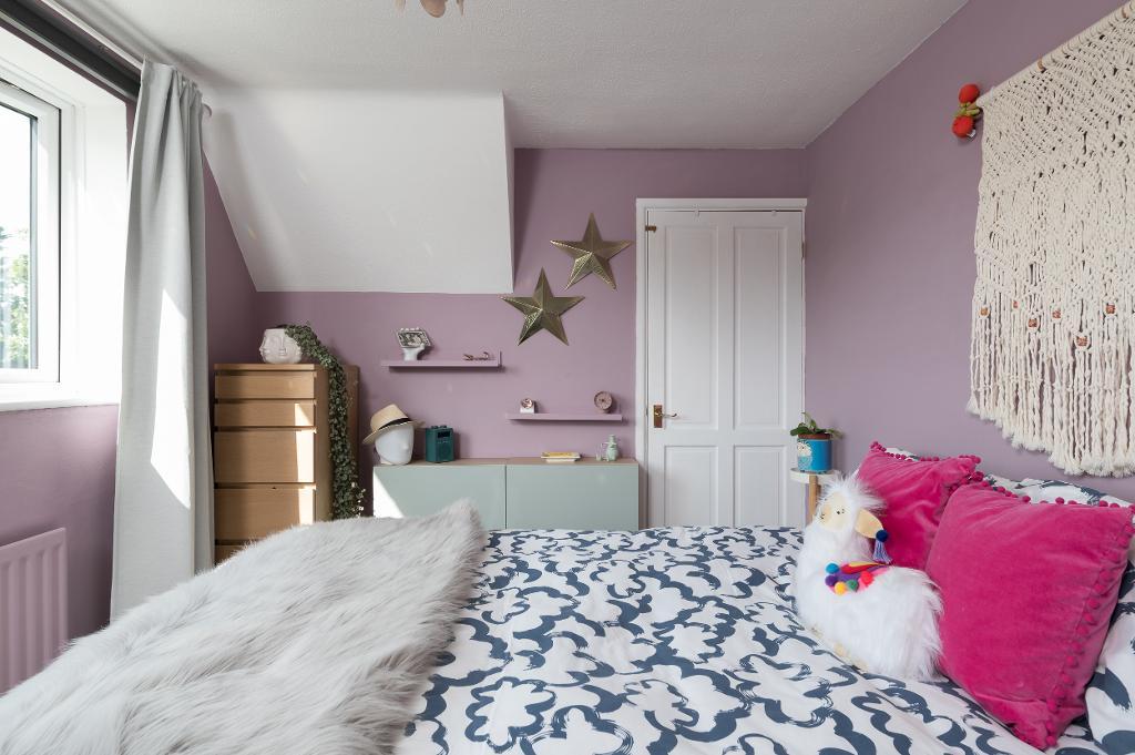 3 Bedroom Detached for Sale in Milton Keynes, MK3 7RQ