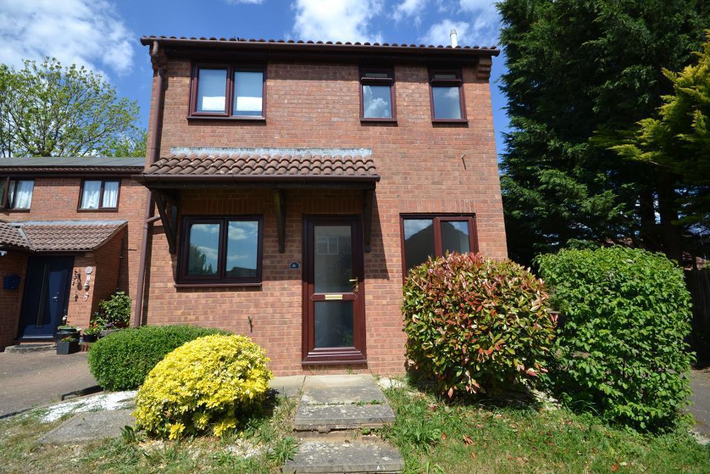 3 Bedroom Link-Detached to Rent in Milton Keynes, MK13 9DZ