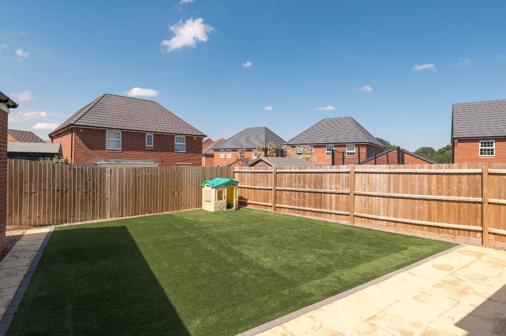 4 Bedroom Detached for Sale in Milton Keynes, MK17 9GR