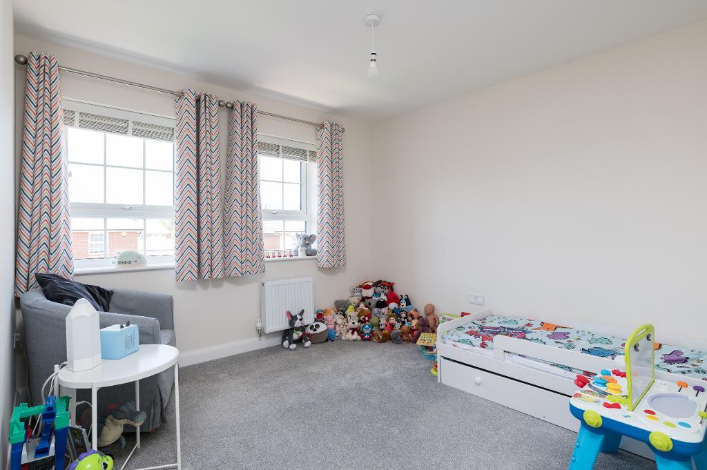 4 Bedroom Detached for Sale in Milton Keynes, MK17 9GR