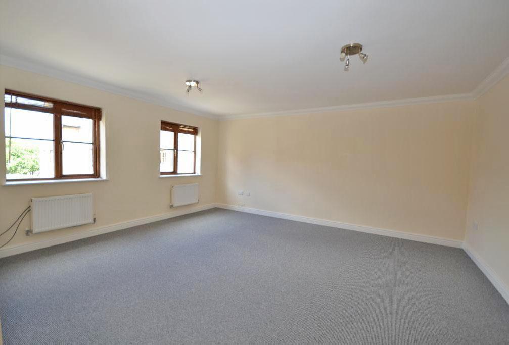 3 Bedroom Apartment for Sale in Milton Keynes, MK10 9PE