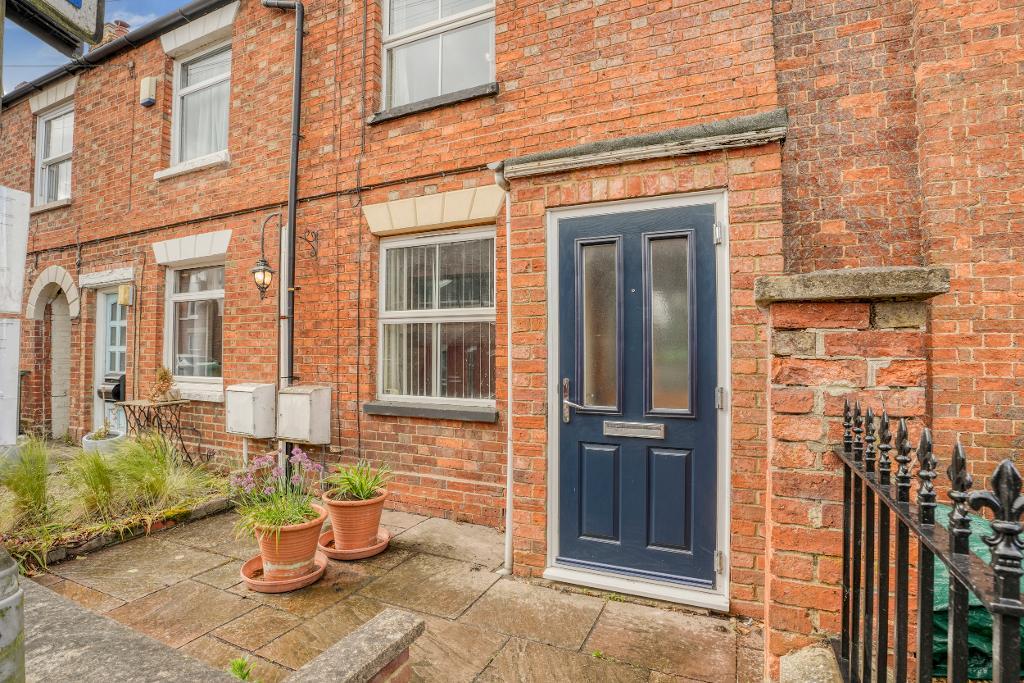 2 Bedroom Terraced for Sale in Milton Keynes, MK11 1JR