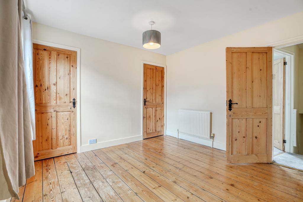 2 Bedroom Terraced for Sale in Milton Keynes, MK11 1JR