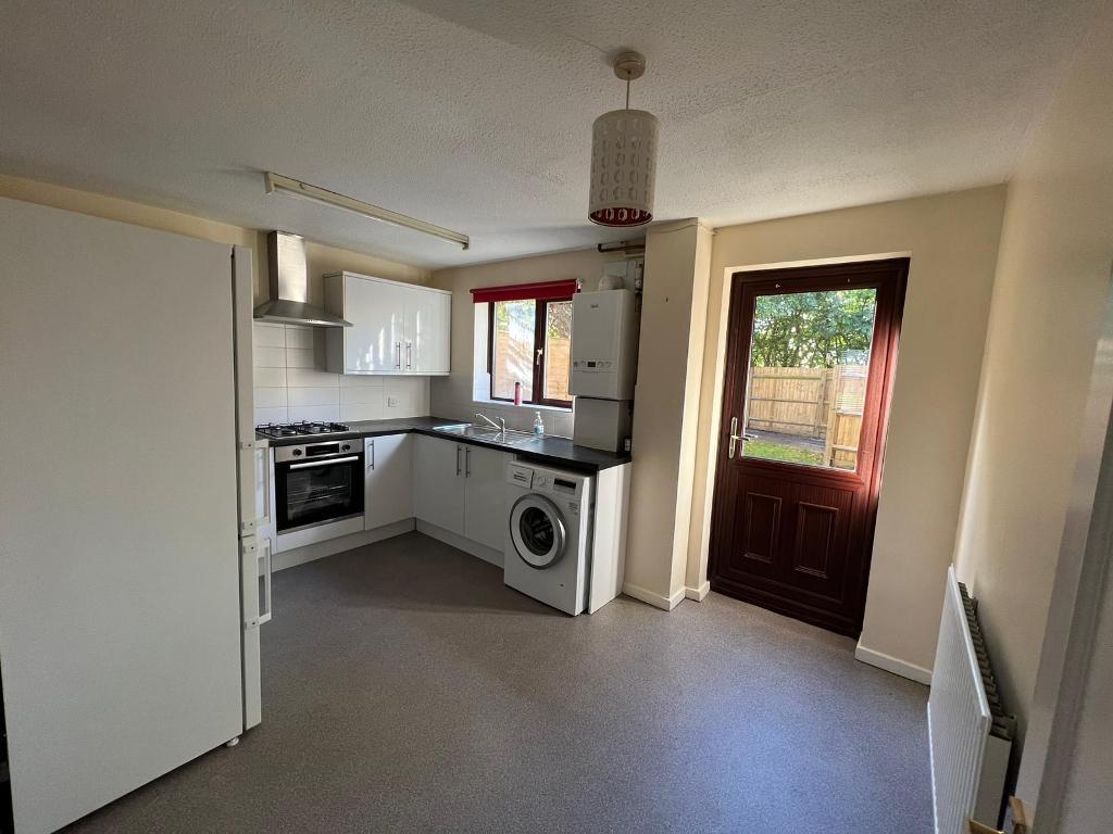 2 Bedroom End Terraced for Sale in Milton Keynes, MK5 6DA