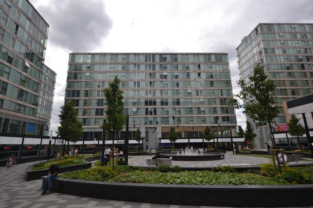 2  Bed Apartment Property to Rent in Milton Keynes, MK9 2DA