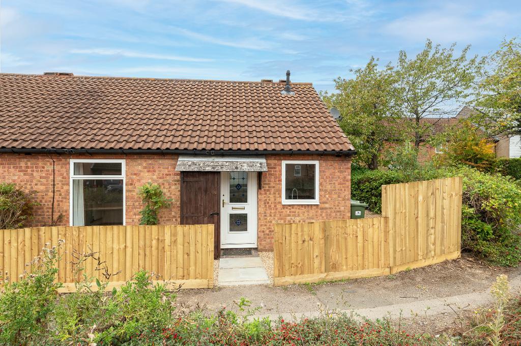 Colley Hill, Bradwell, Milton Keynes, Buckinghamshire, MK13 9DA