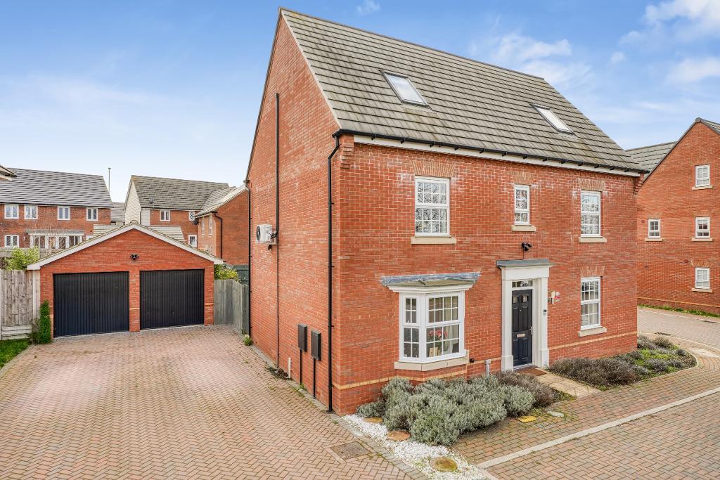 5  Bed Detached Property to Rent in Milton Keynes, MK17 9GB