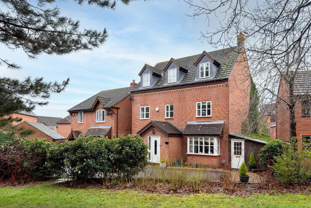 Langton Drive, Two Mile Ash, Milton Keynes, Buckinghamshire, MK8 8PD