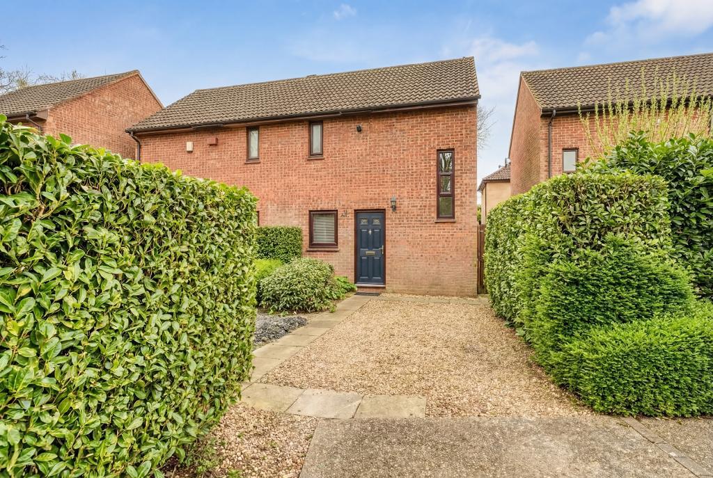 2  Bed Semi-Detached Property to Rent in Milton Keynes, MK5 7AP