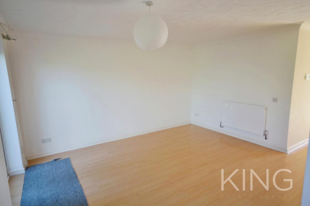 3 Bedroom End Terraced for Sale in Milton Keynes, MK7 6HT