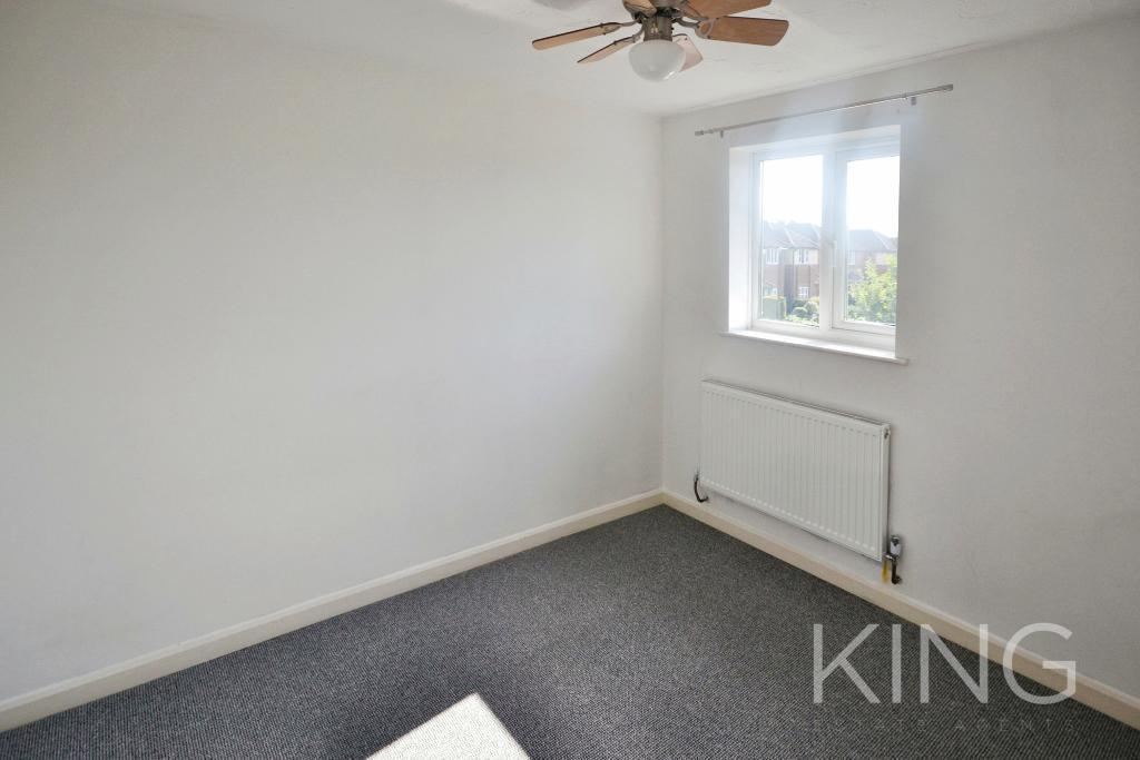 3 Bedroom End Terraced for Sale in Milton Keynes, MK7 6HT