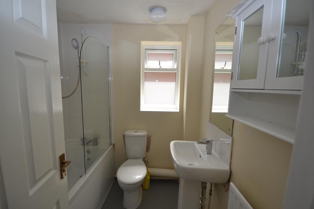 2 Bedroom End Terraced for Sale in Milton Keynes, MK4 2JG