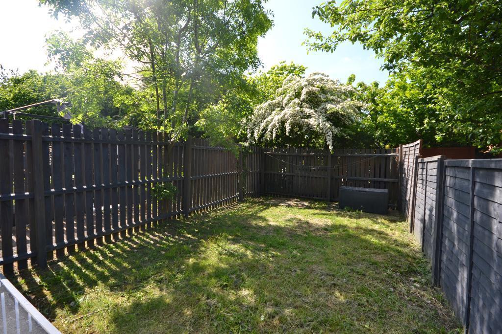 2 Bedroom End Terraced for Sale in Milton Keynes, MK4 2JG