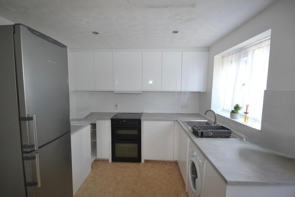 2 Bedroom End Terraced for Sale in Milton Keynes, MK4 2JG