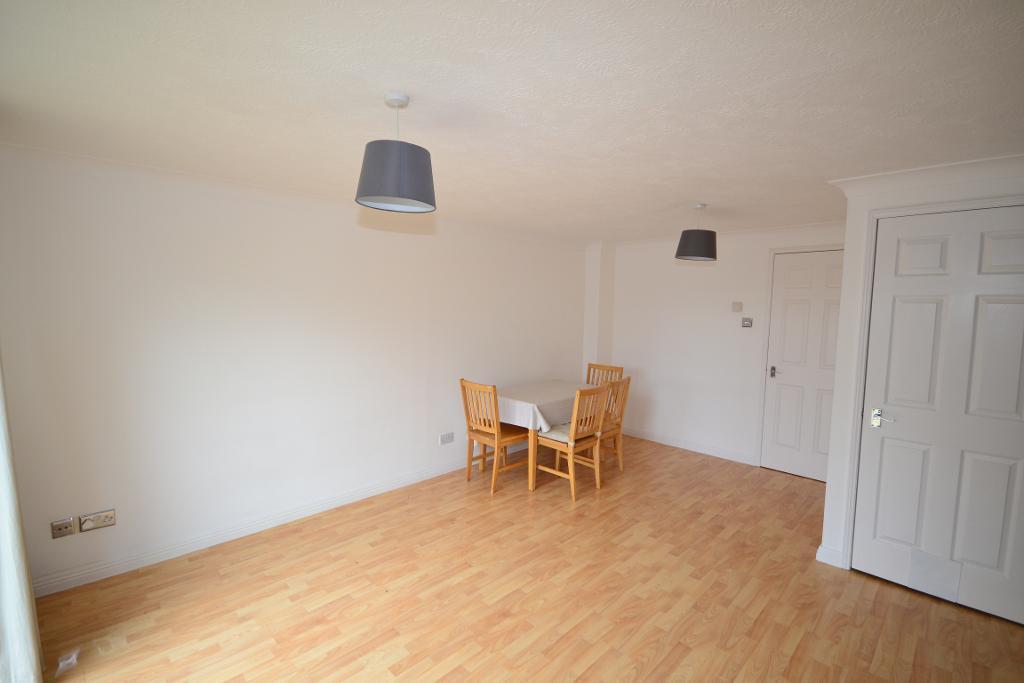 2 Bedroom Terraced for Sale in Milton Keynes, MK4 3AJ