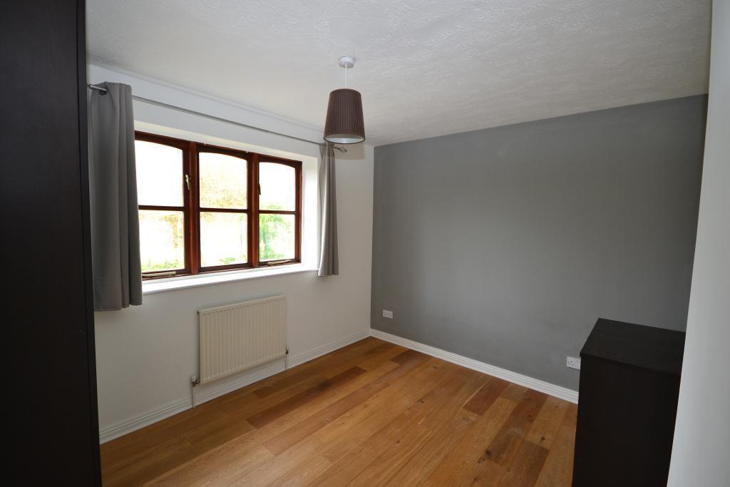 2 Bedroom Terraced for Sale in Milton Keynes, MK4 3AJ