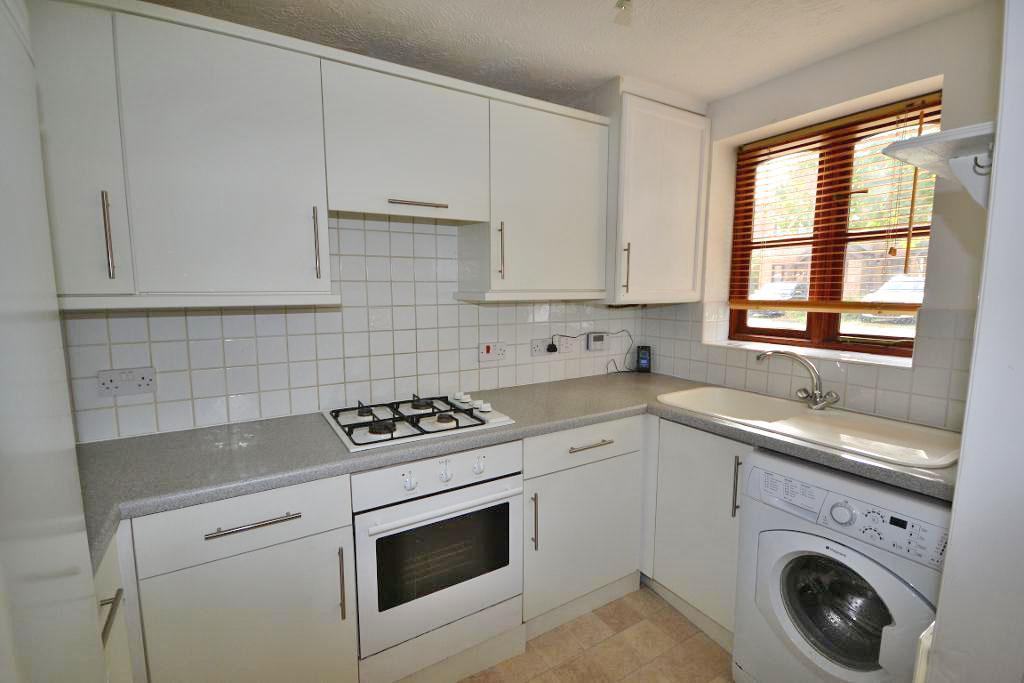 2 Bedroom Terraced for Sale in Milton Keynes, MK4 3AJ