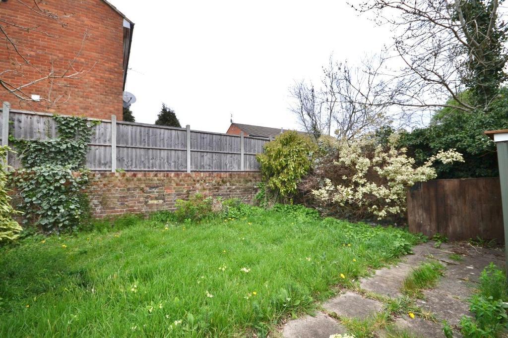 1 Bedroom Maisonette to Rent in Milton Keynes, MK2 2NF