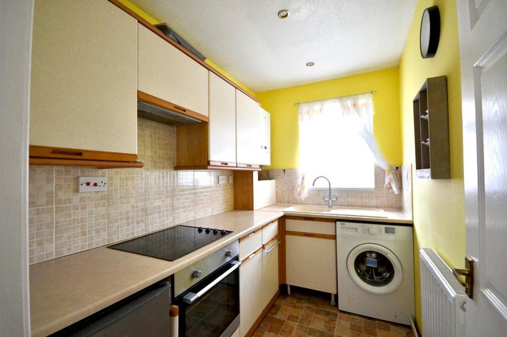 1 Bedroom Maisonette to Rent in Milton Keynes, MK2 2NF
