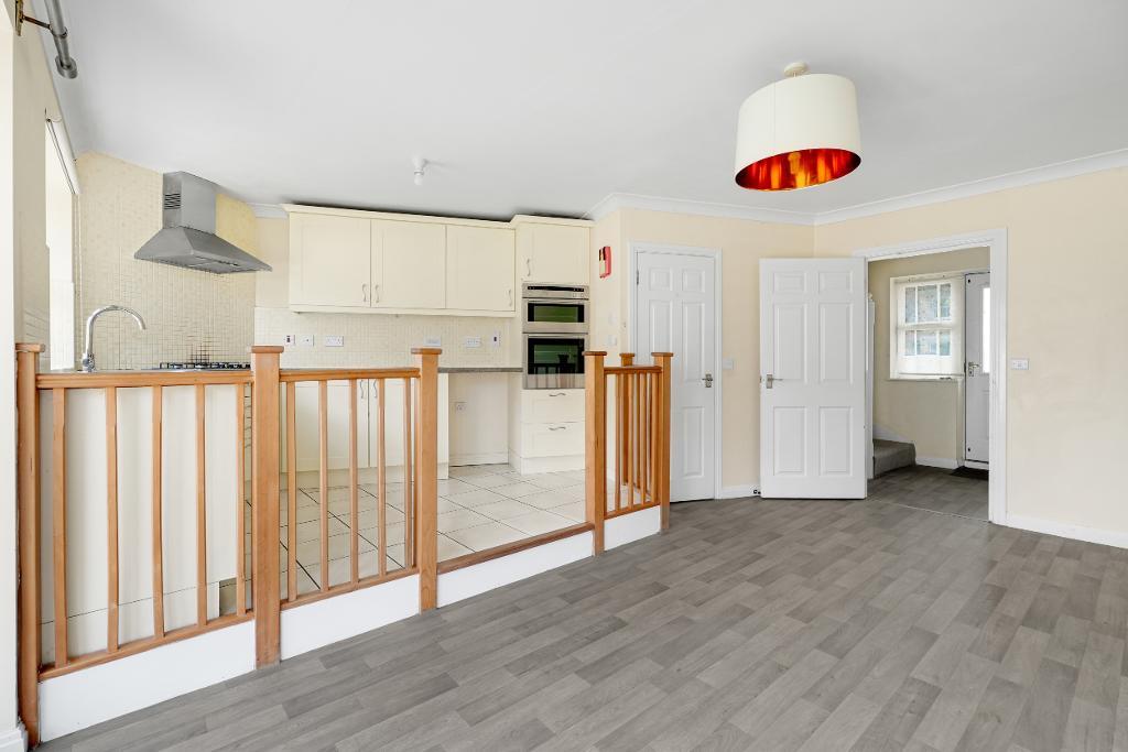 4 Bedroom Terraced for Sale in Milton Keynes, MK5 7HG