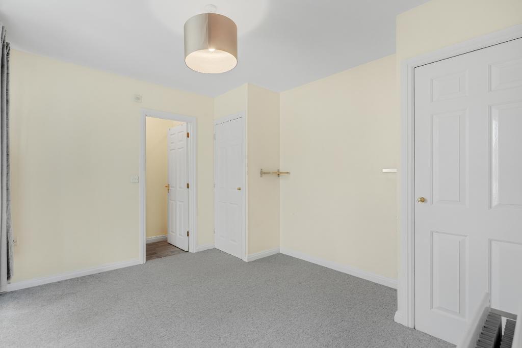 4 Bedroom Terraced for Sale in Milton Keynes, MK5 7HG