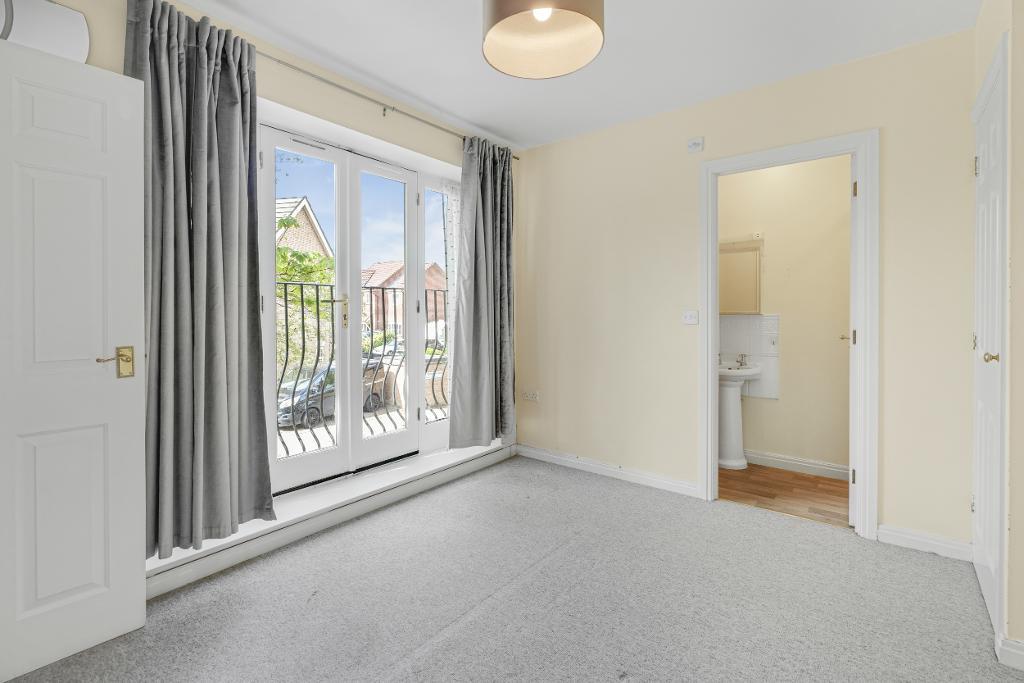 4 Bedroom Terraced for Sale in Milton Keynes, MK5 7HG