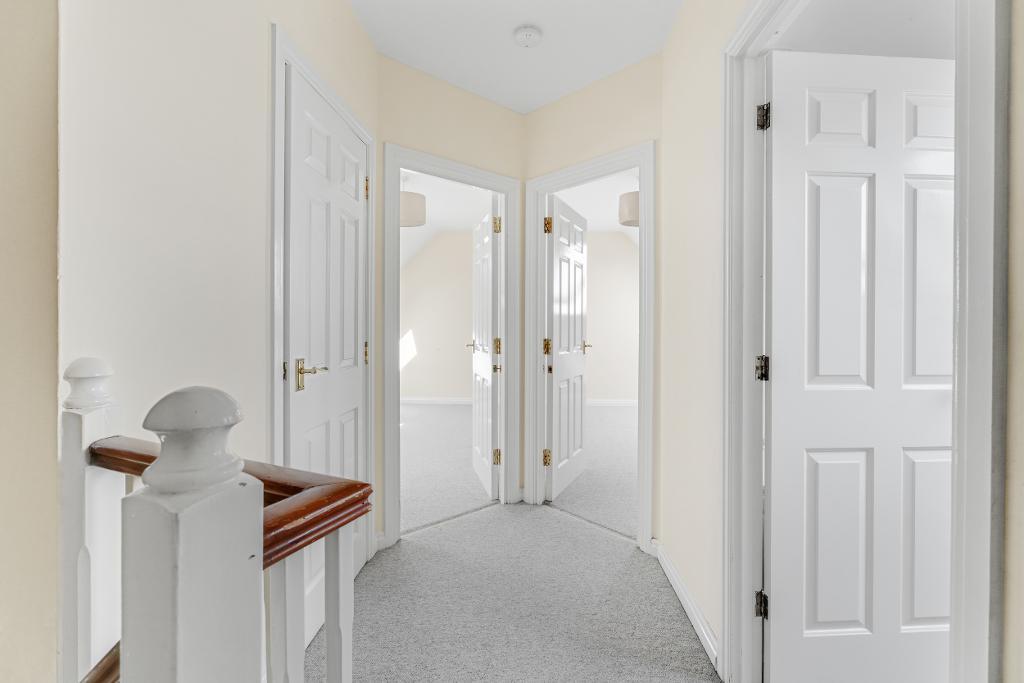 4 Bedroom Terraced for Sale in Milton Keynes, MK5 7HG