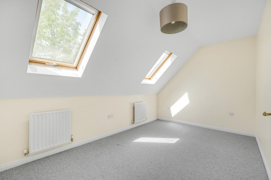 4 Bedroom Terraced for Sale in Milton Keynes, MK5 7HG