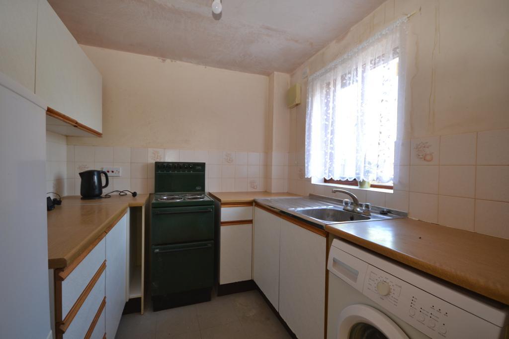 1 Bedroom Maisonette for Sale in Milton Keynes, MK4 1JE