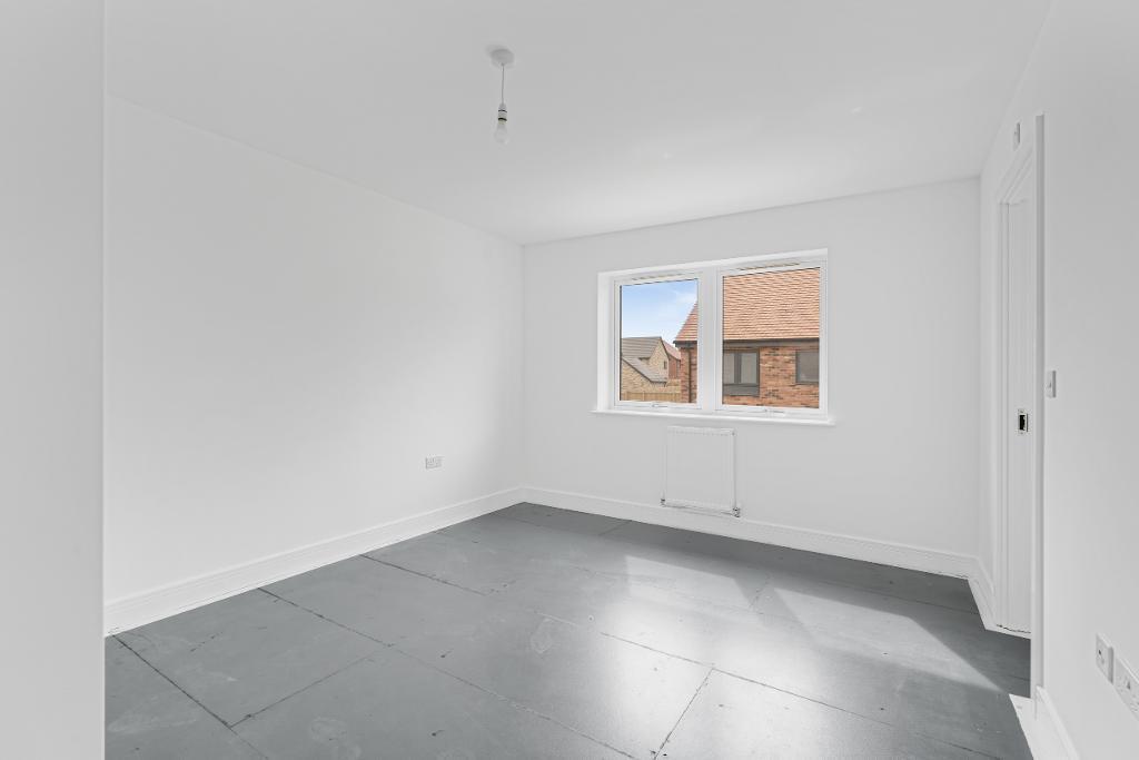 4 Bedroom Detached for Sale in Milton Keynes, MK8 8AB