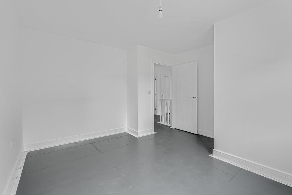 4 Bedroom Detached for Sale in Milton Keynes, MK8 8AB