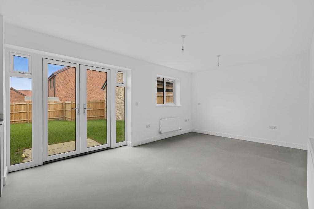 4 Bedroom Detached for Sale in Milton Keynes, MK8 8AB