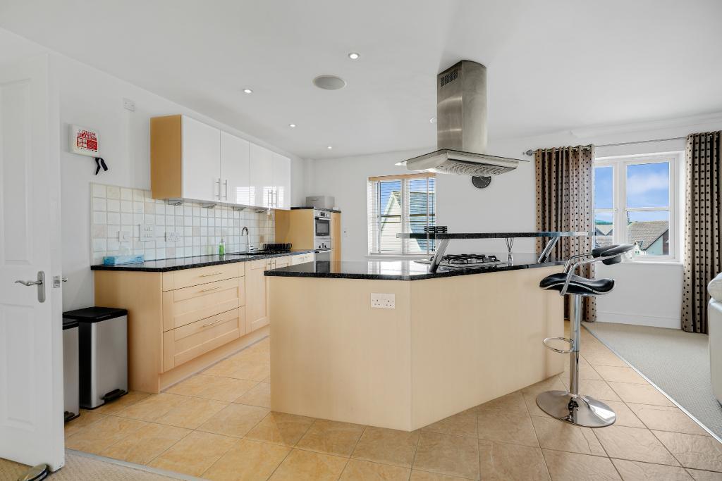 2 Bedroom Apartment for Sale in Milton Keynes, MK10 9PY