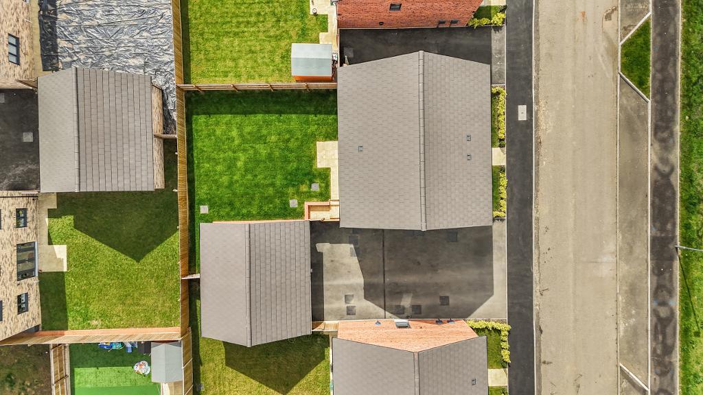 4 Bedroom Detached for Sale in Milton Keynes, MK8 8AB