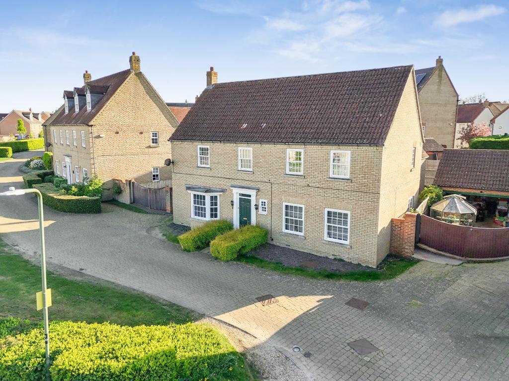 Bridgnorth Drive, Kingsmead, Milton Keynes, Buckinghamshire, MK4 4AN