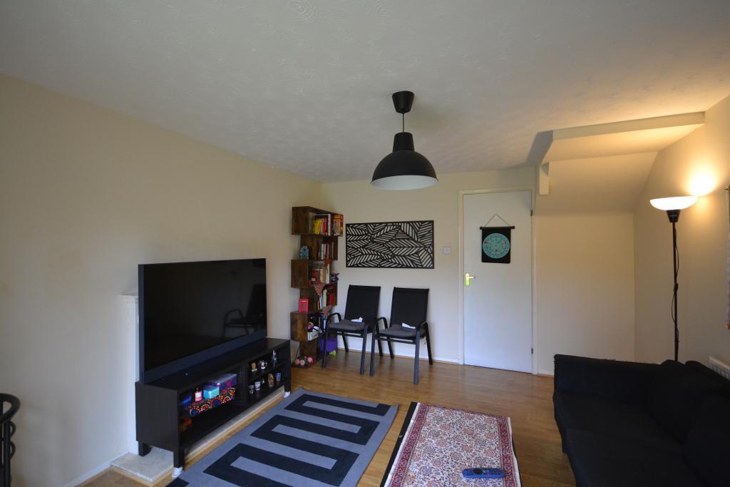 2 Bedroom End Terraced for Sale in Milton Keynes, MK6 2SJ