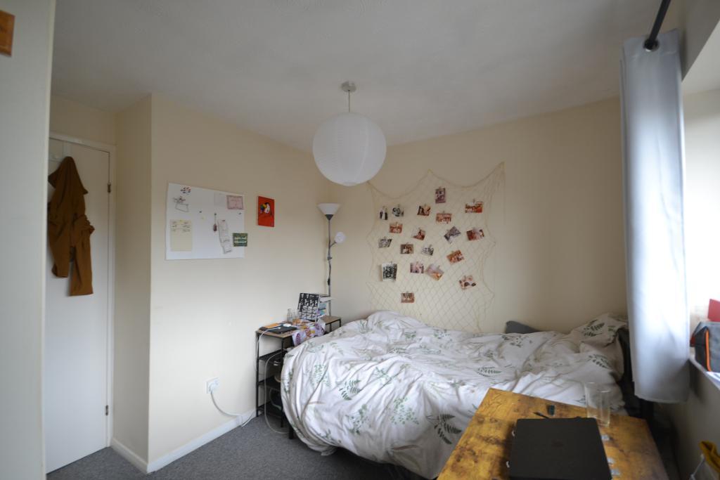 2 Bedroom End Terraced for Sale in Milton Keynes, MK6 2SJ