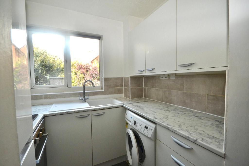 1 Bedroom Cluster Home to Rent in Milton Keynes, MK8 8HX