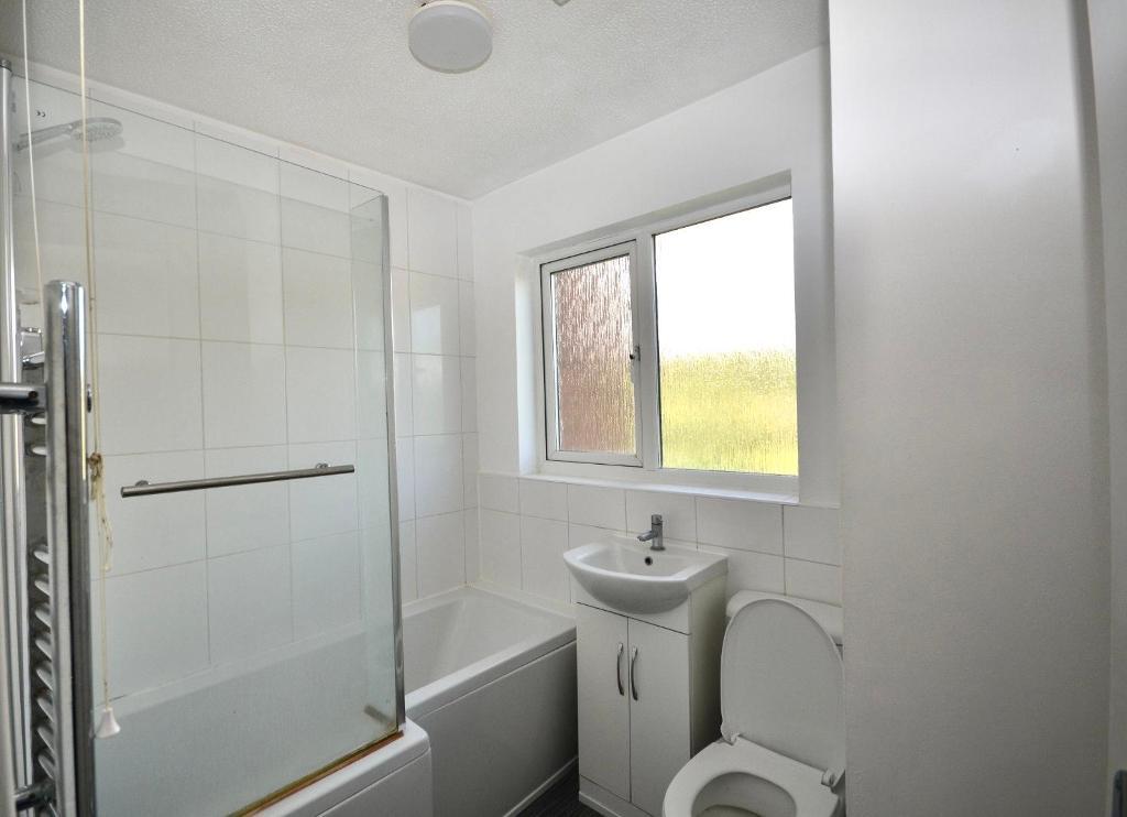 1 Bedroom Cluster Home to Rent in Milton Keynes, MK8 8HX
