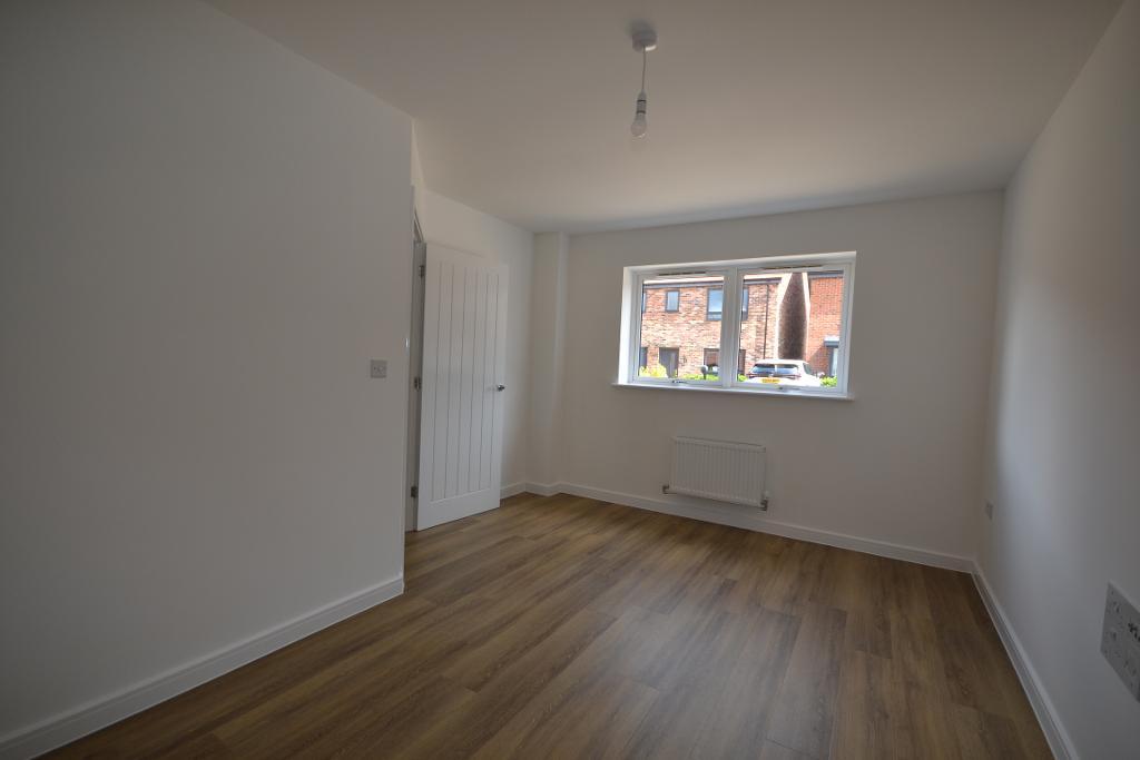 3 Bedroom Terraced for Sale in Milton Keynes, MK8 8AB