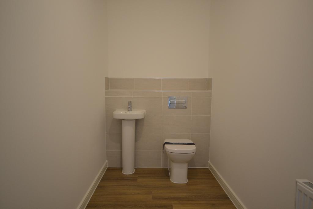 3 Bedroom Terraced for Sale in Milton Keynes, MK8 8AB