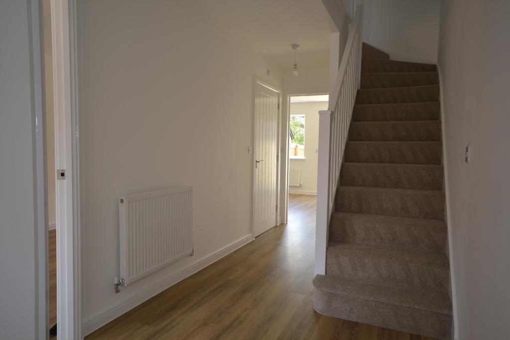 3 Bedroom Terraced for Sale in Milton Keynes, MK8 8AB
