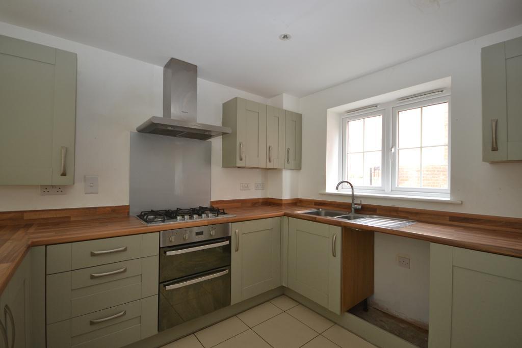 5 Bedroom Detached for Sale in Milton Keynes, MK8 1AF
