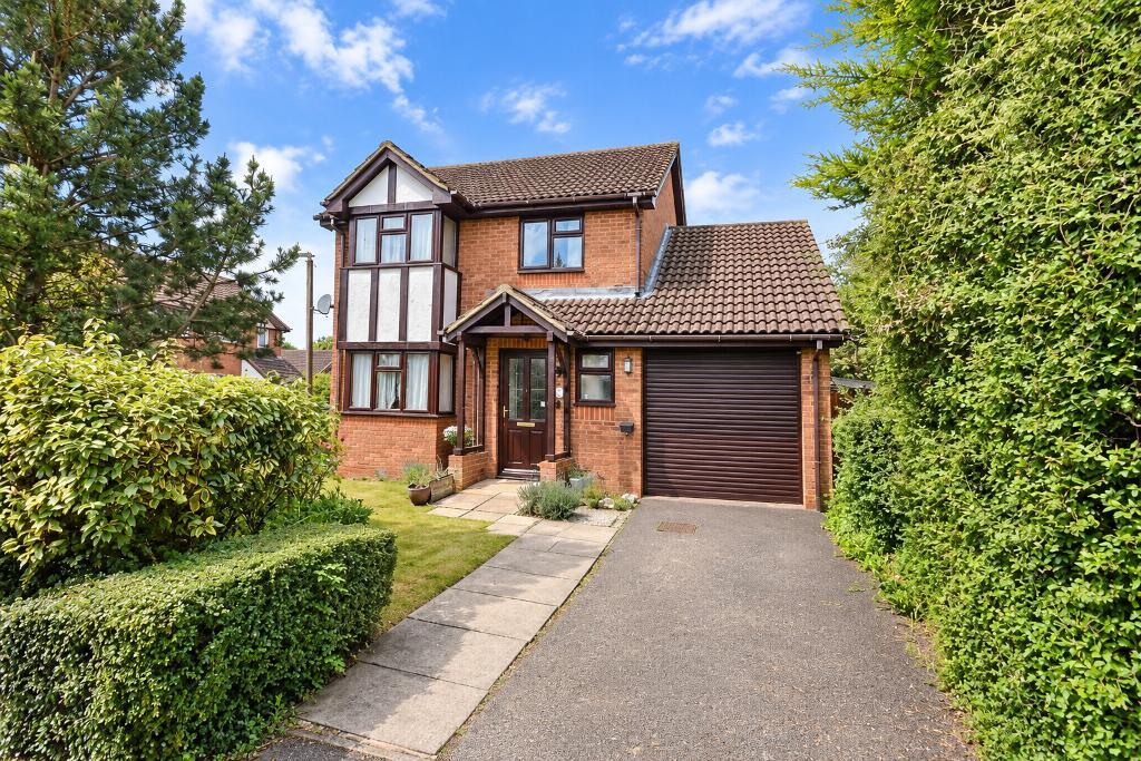 3  Bed Detached Property to Rent in Milton Keynes, MK4 2HR