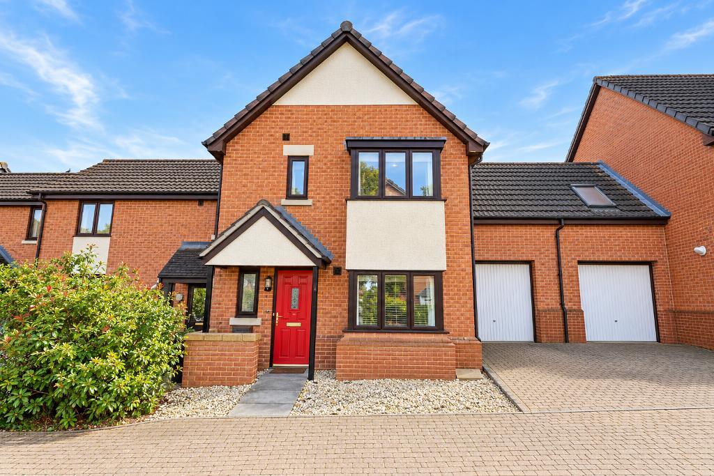 3  Bed Terraced Property to Rent in Milton Keynes, MK4 3HB