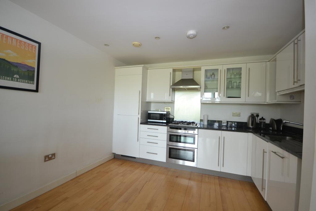 1 Bedroom Apartment for Sale in Milton Keynes, MK9 3PW