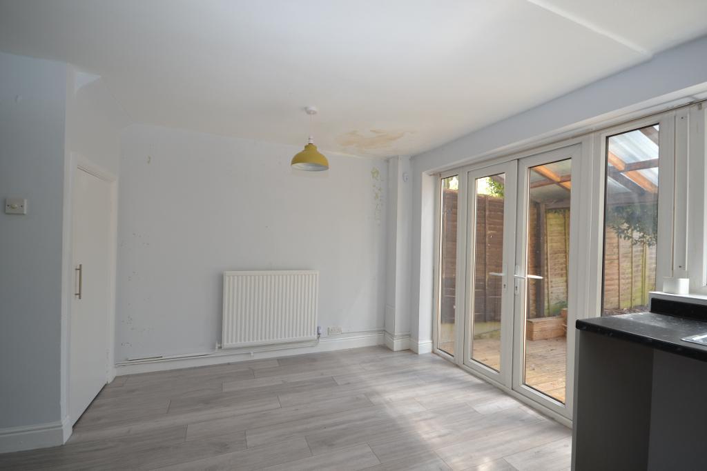 3 Bedroom Terraced for Sale in Milton Keynes, MK3 7PW
